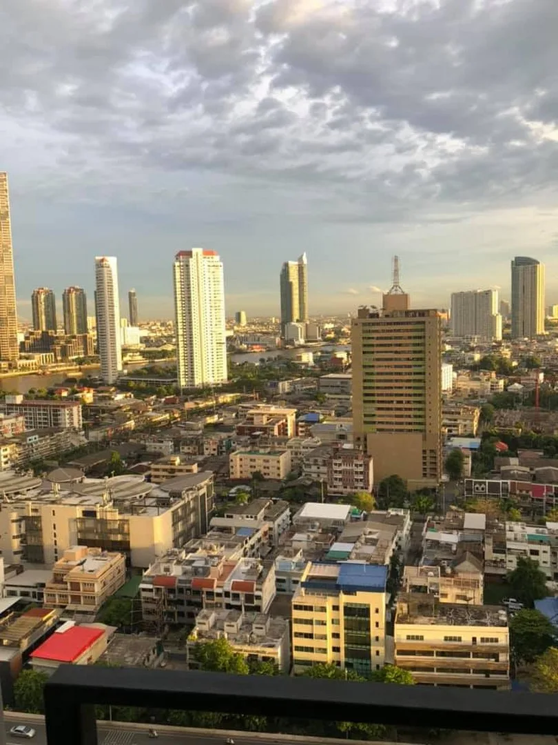 Urbano Absolute Sathon - Taksin — photo 6