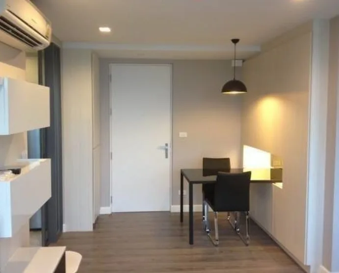 The Room Sukhumvit 40 — photo 2
