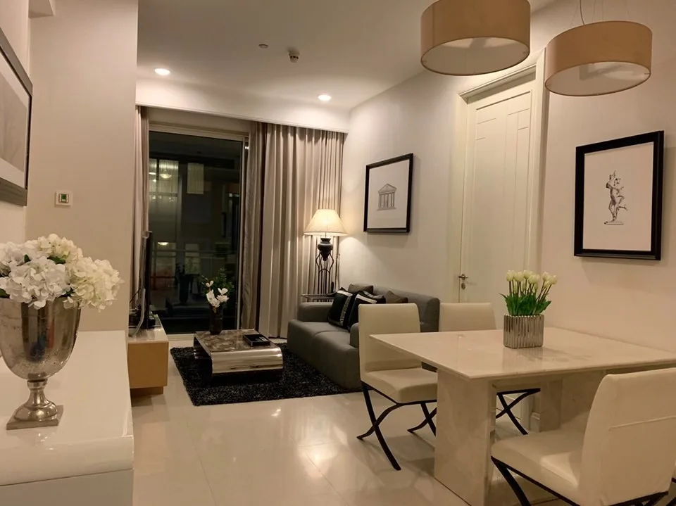Q Langsuan — photo 1