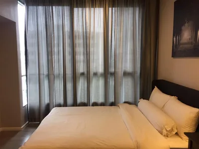 The Room Sathorn - St.Louis