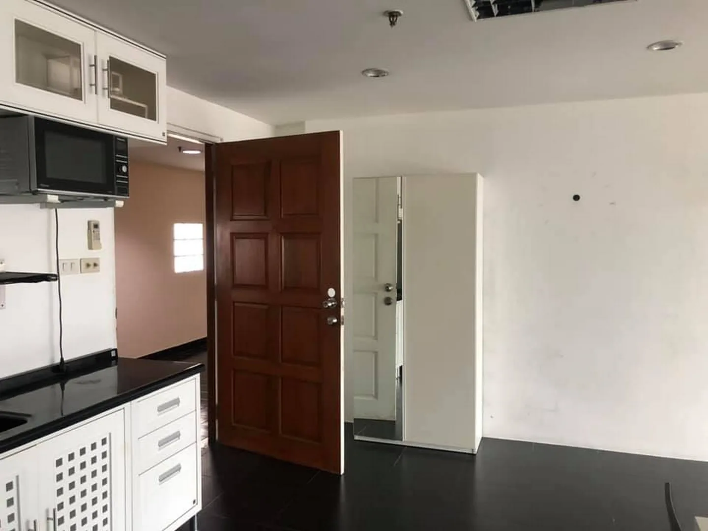 Sukhumvit Suite — photo 4
