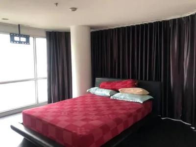 Sukhumvit Suite