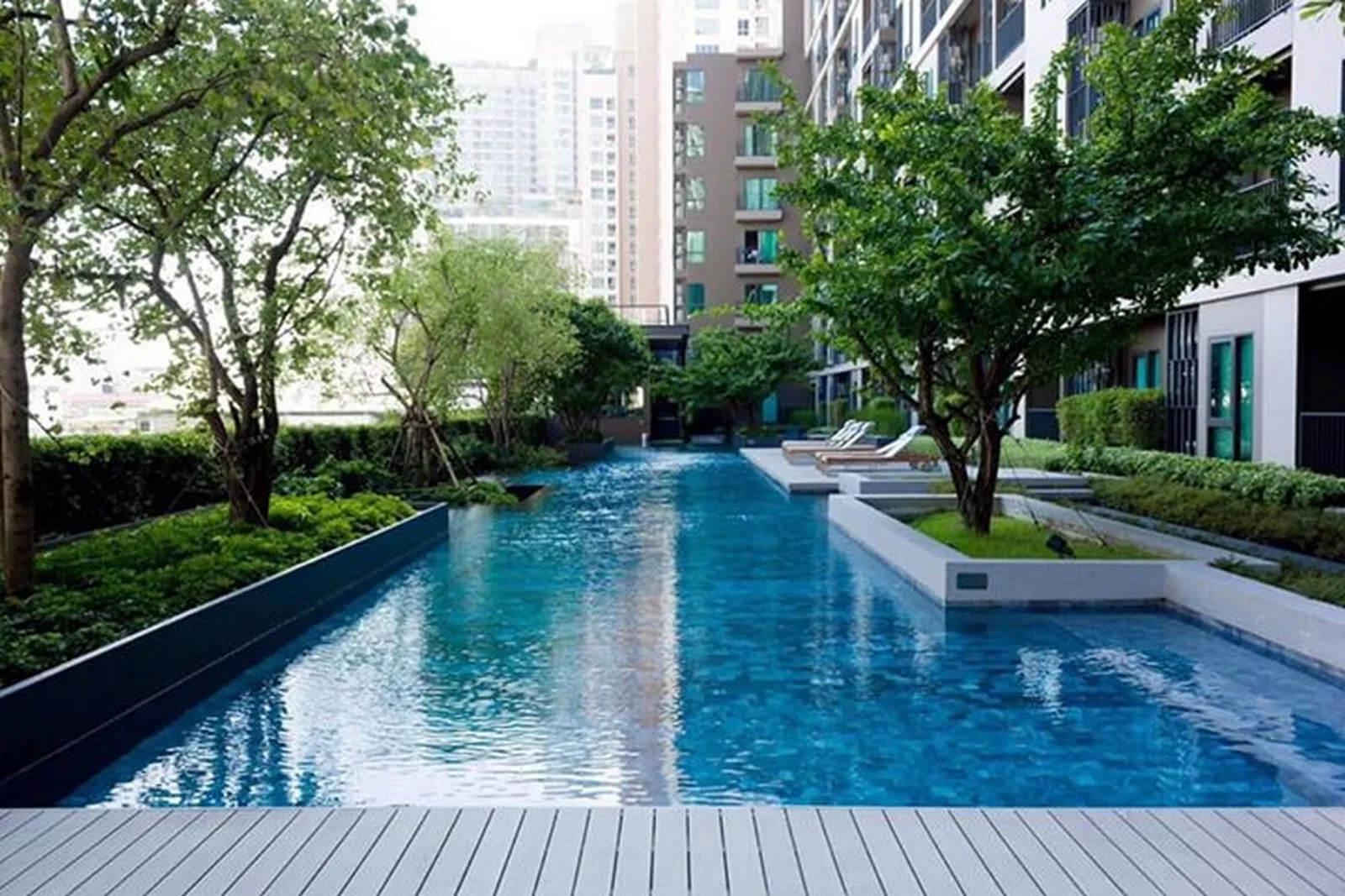 Centric Ratchada - Huai Khwang — photo 12