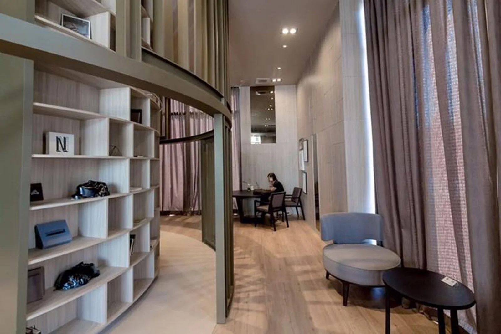 Centric Ratchada - Huai Khwang — photo 19