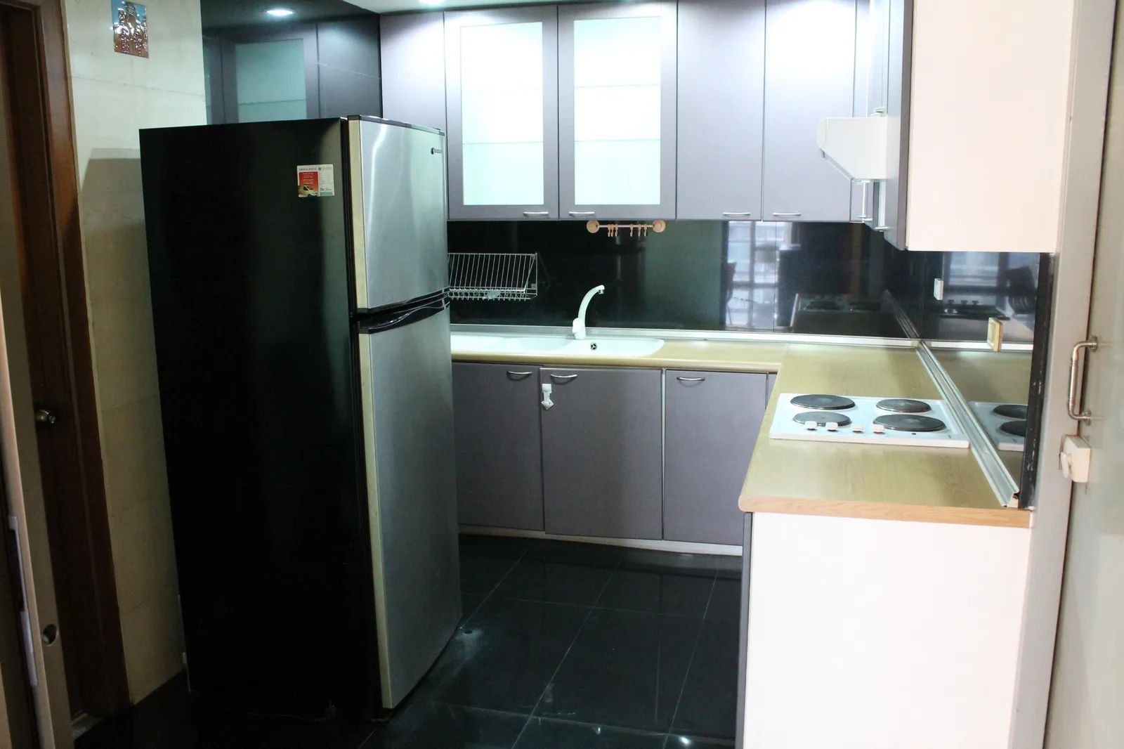 All Season Mansion — photo 3