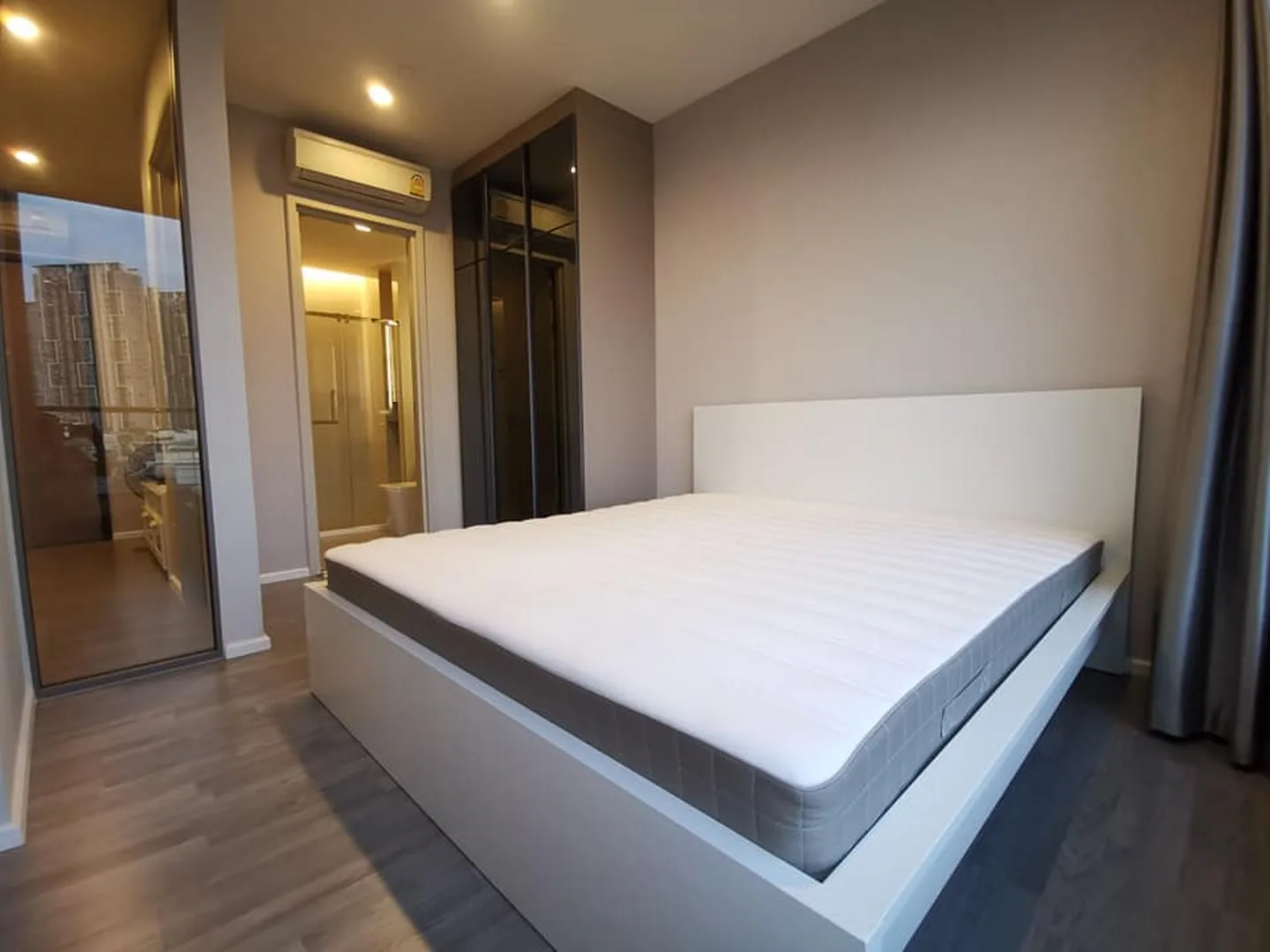 The Room Sathorn - St.Louis — photo 4