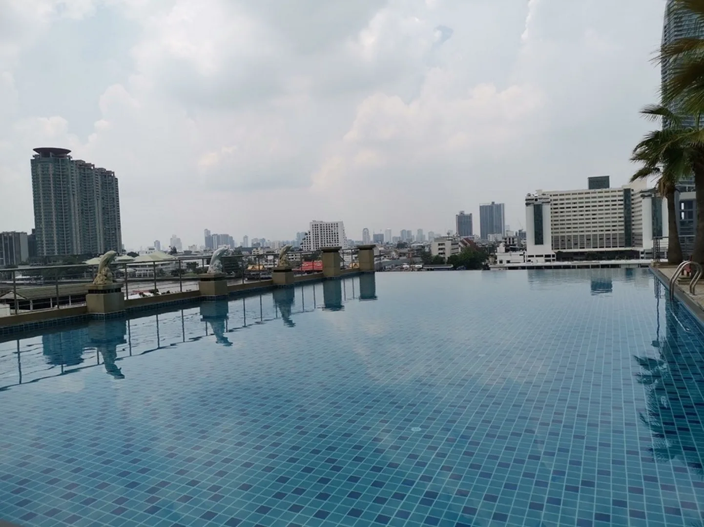 Supalai River Place — photo 14