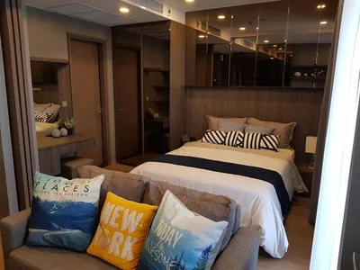 Ashton Chula - Silom