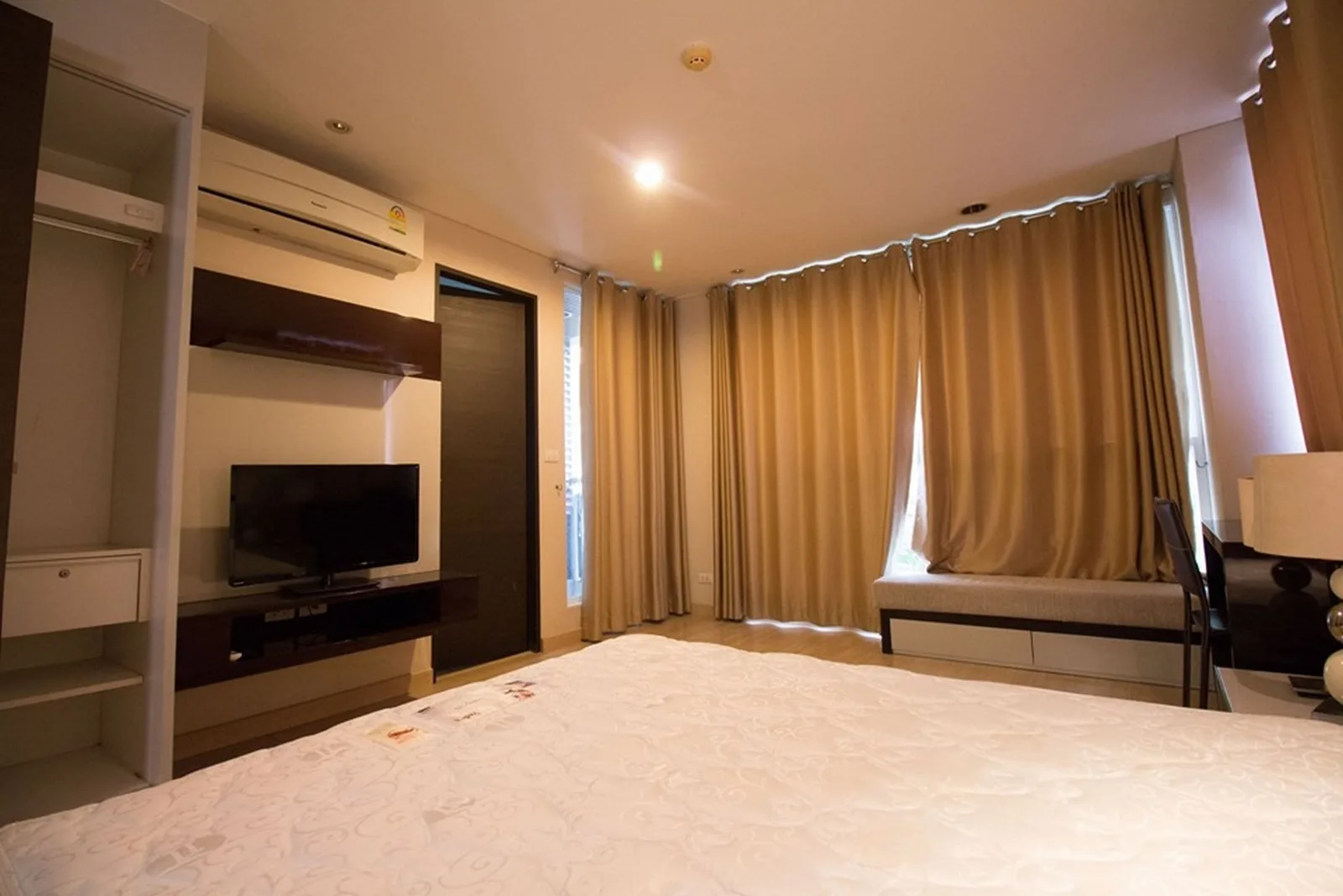 The Address Pathumwan — photo 2