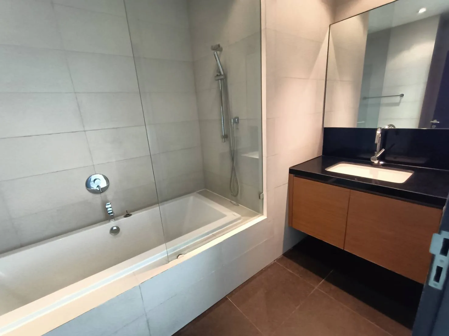 Eight Thonglor Residence — photo 11