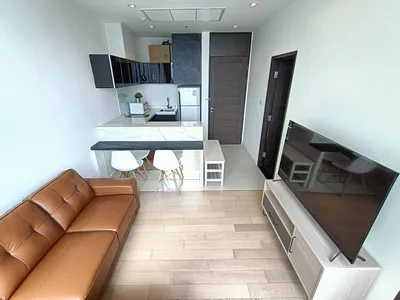 Eight Thonglor Residence