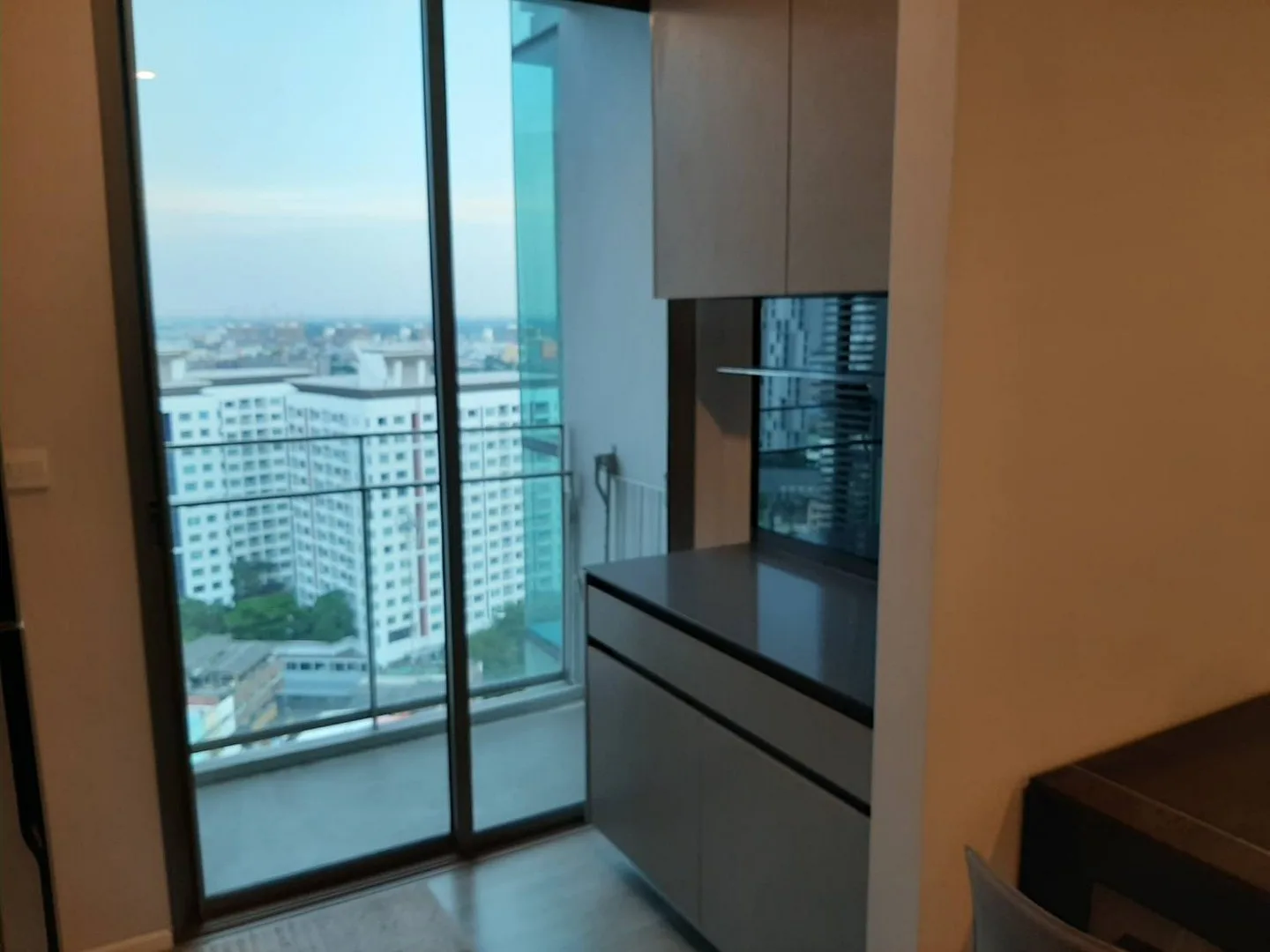 The Room Sukhumvit 69 — photo 3