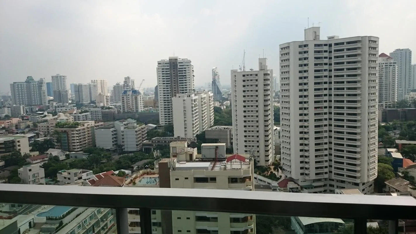 H Sukhumvit 43 — photo 9