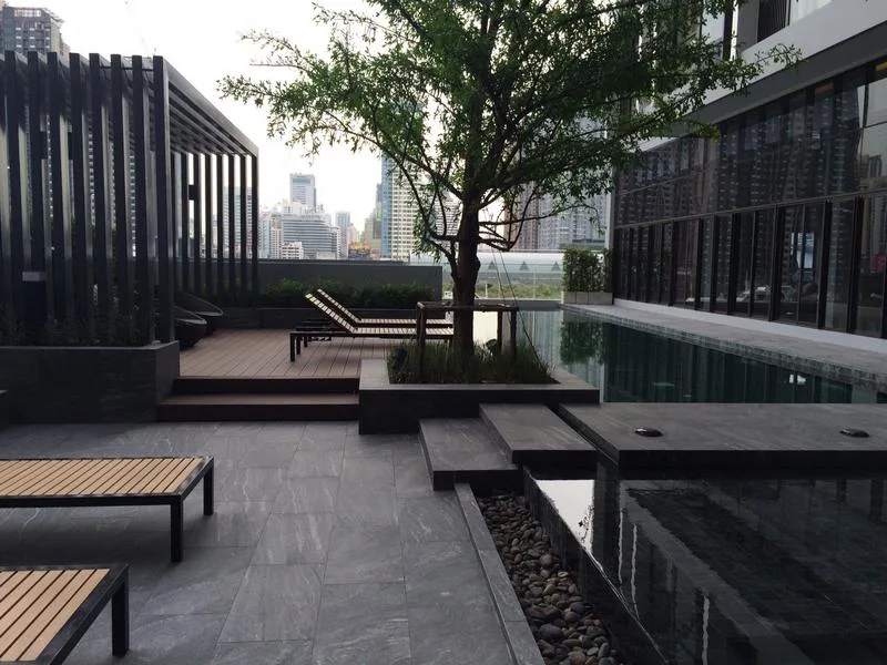 Chewathai Residence Asoke — photo 17