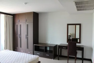Baan Thirapa