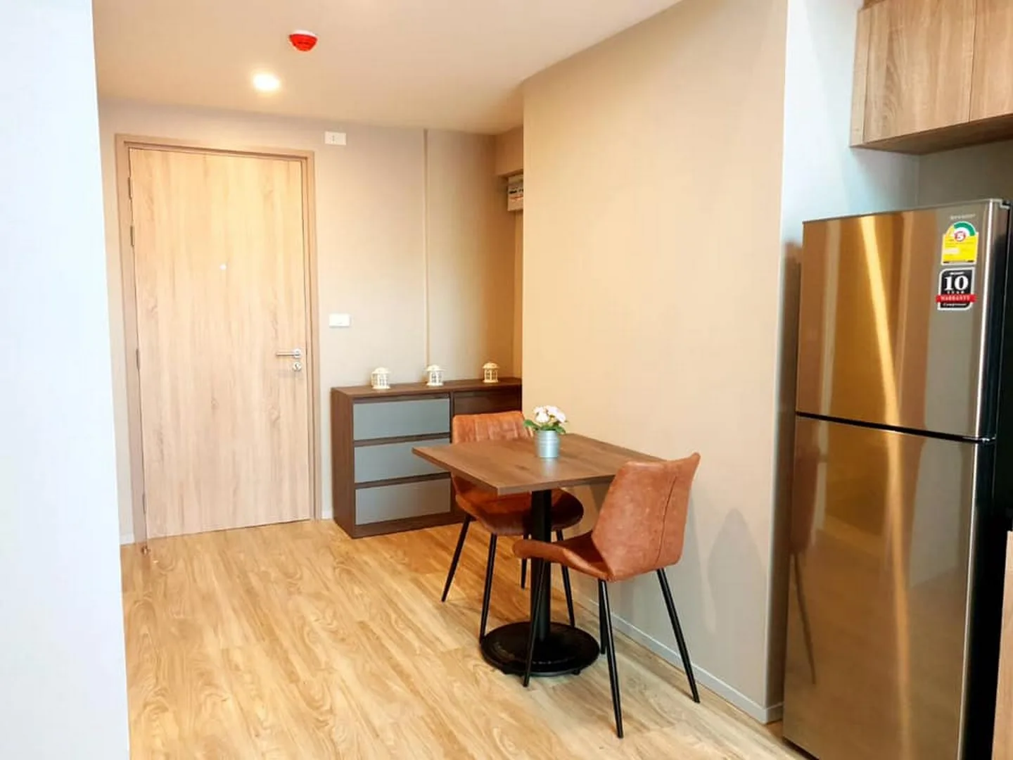 Blossom Condo @ Sathorn - Charoenrat — photo 14