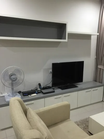 Circle Condominium