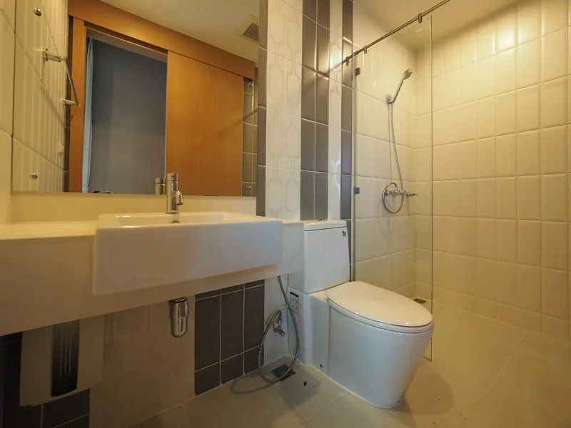 Circle Condominium — photo 8