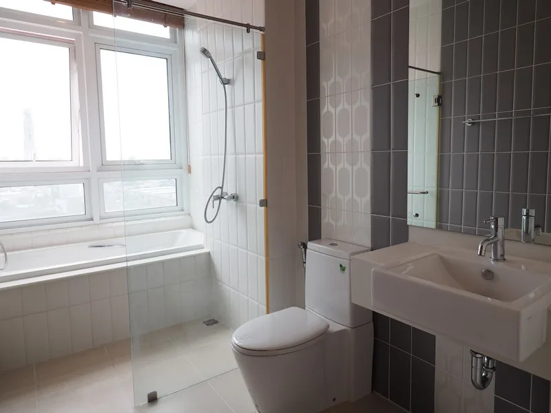 Circle Condominium — photo 11