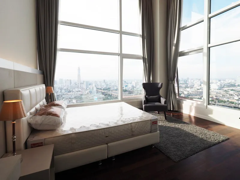 Circle Condominium — photo 3