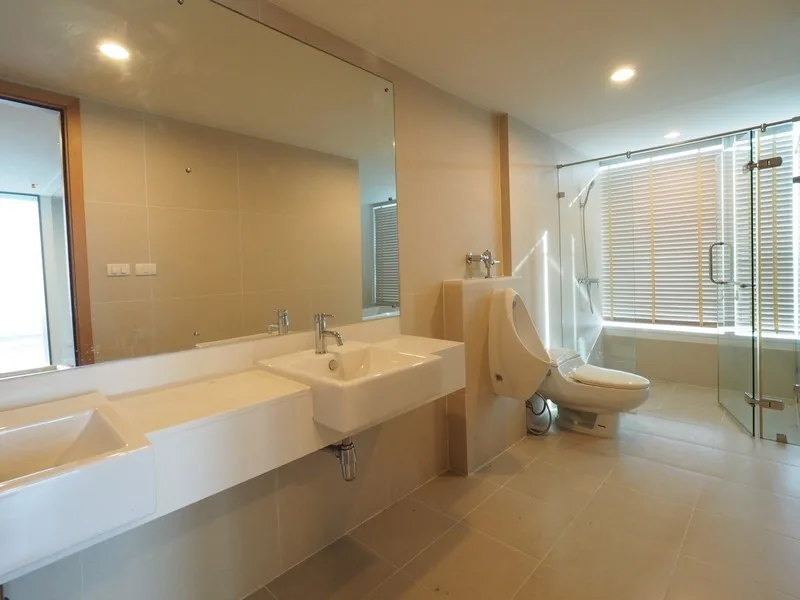 Circle Condominium — photo 21
