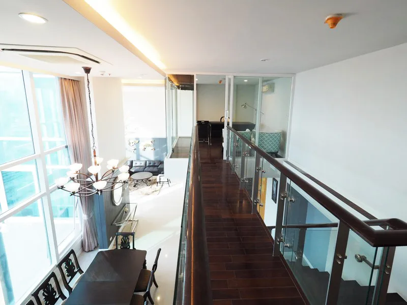 Circle Condominium — photo 30