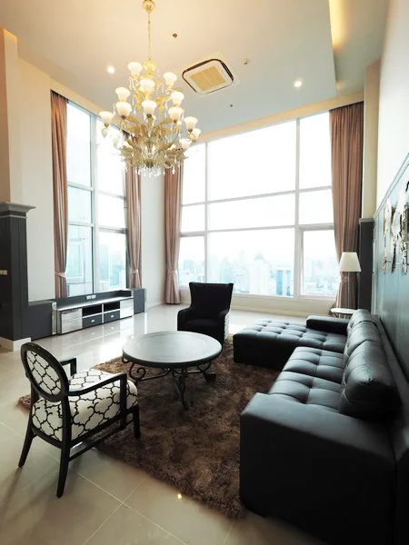 Circle Condominium — photo 31