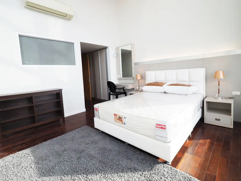 Circle Condominium — photo 5