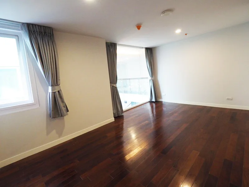 Circle Condominium — photo 10