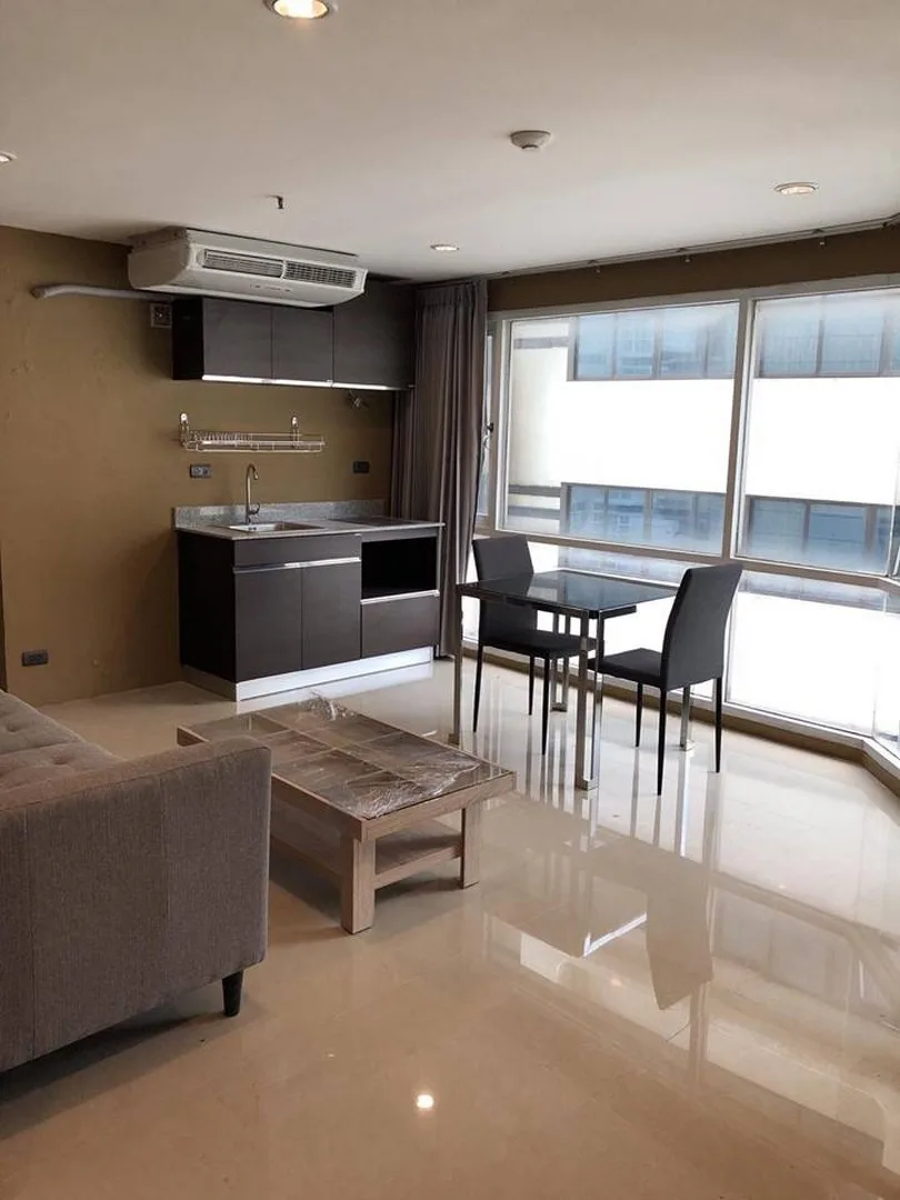 Sukhumvit Suite — photo 8