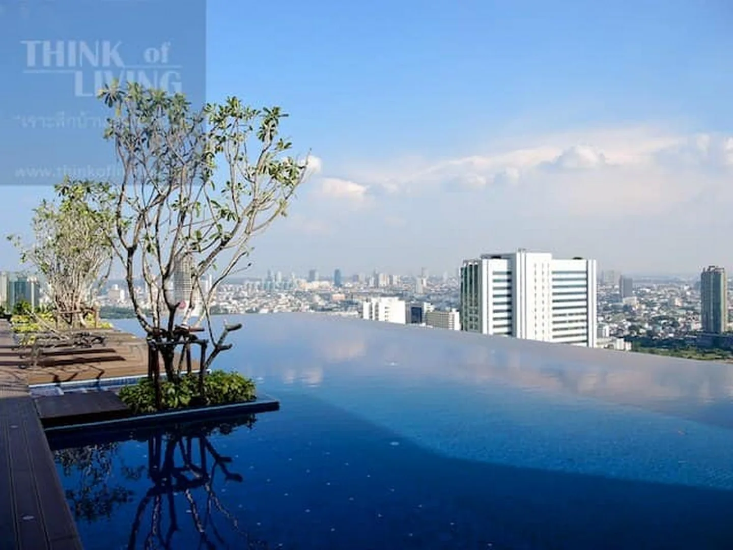 Urbano Absolute Sathon - Taksin — photo 7