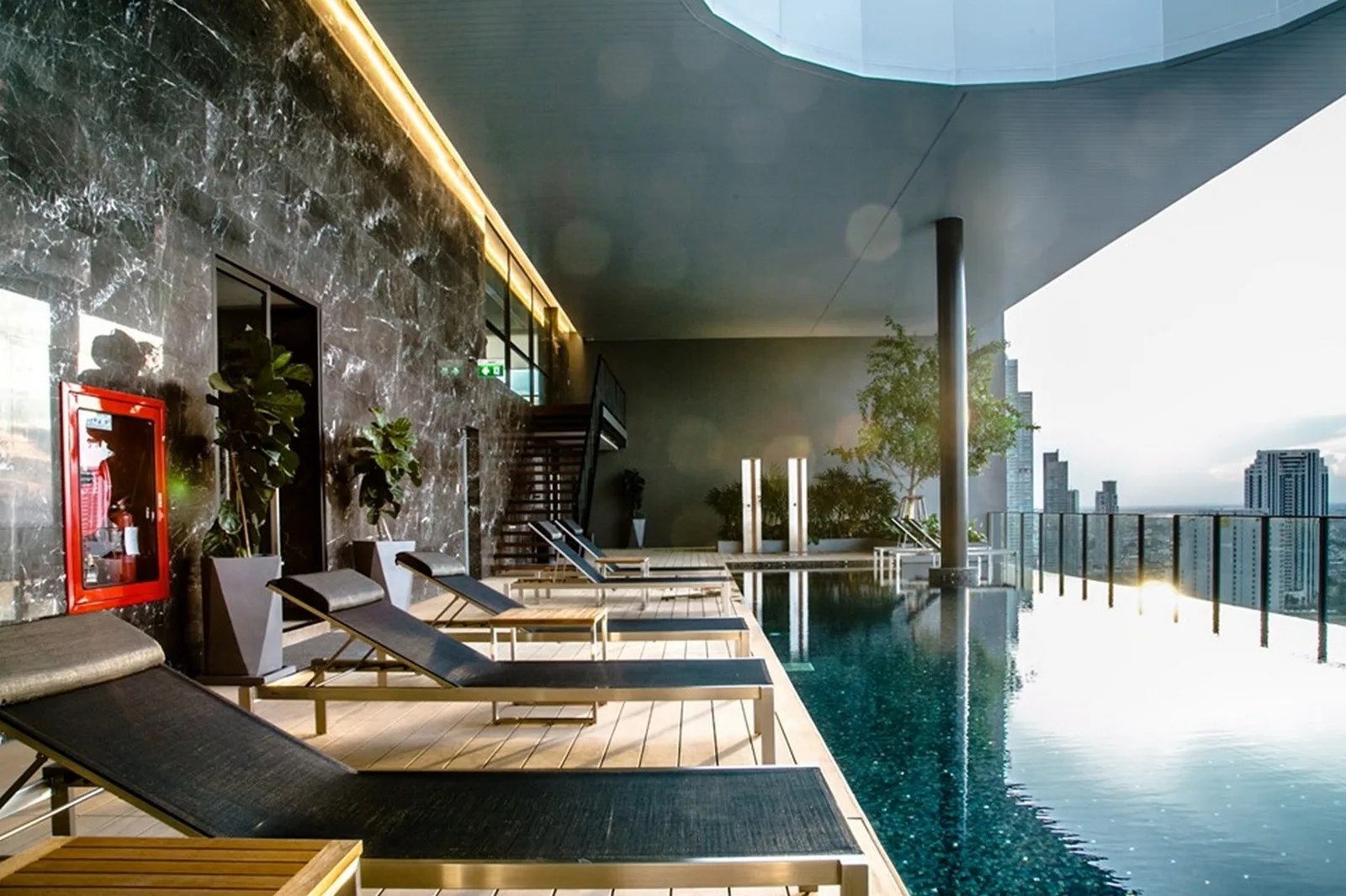 Noble Revolve Silom — photo 6