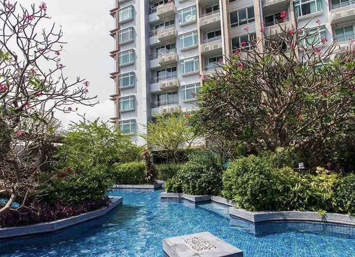 Circle Condominium — photo 6