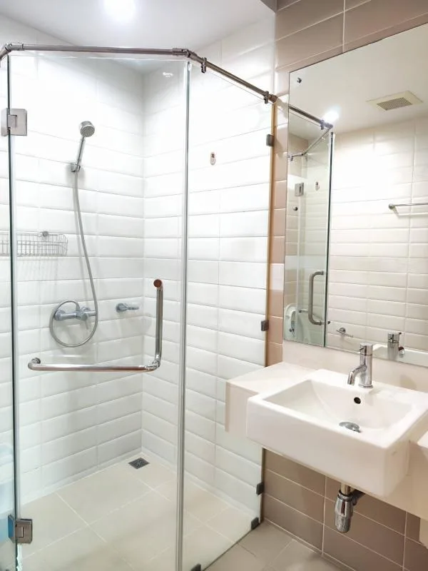 Circle Condominium — photo 10