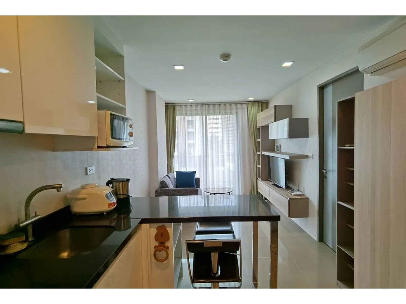 Mirage Sukhumvit 27 — photo 2