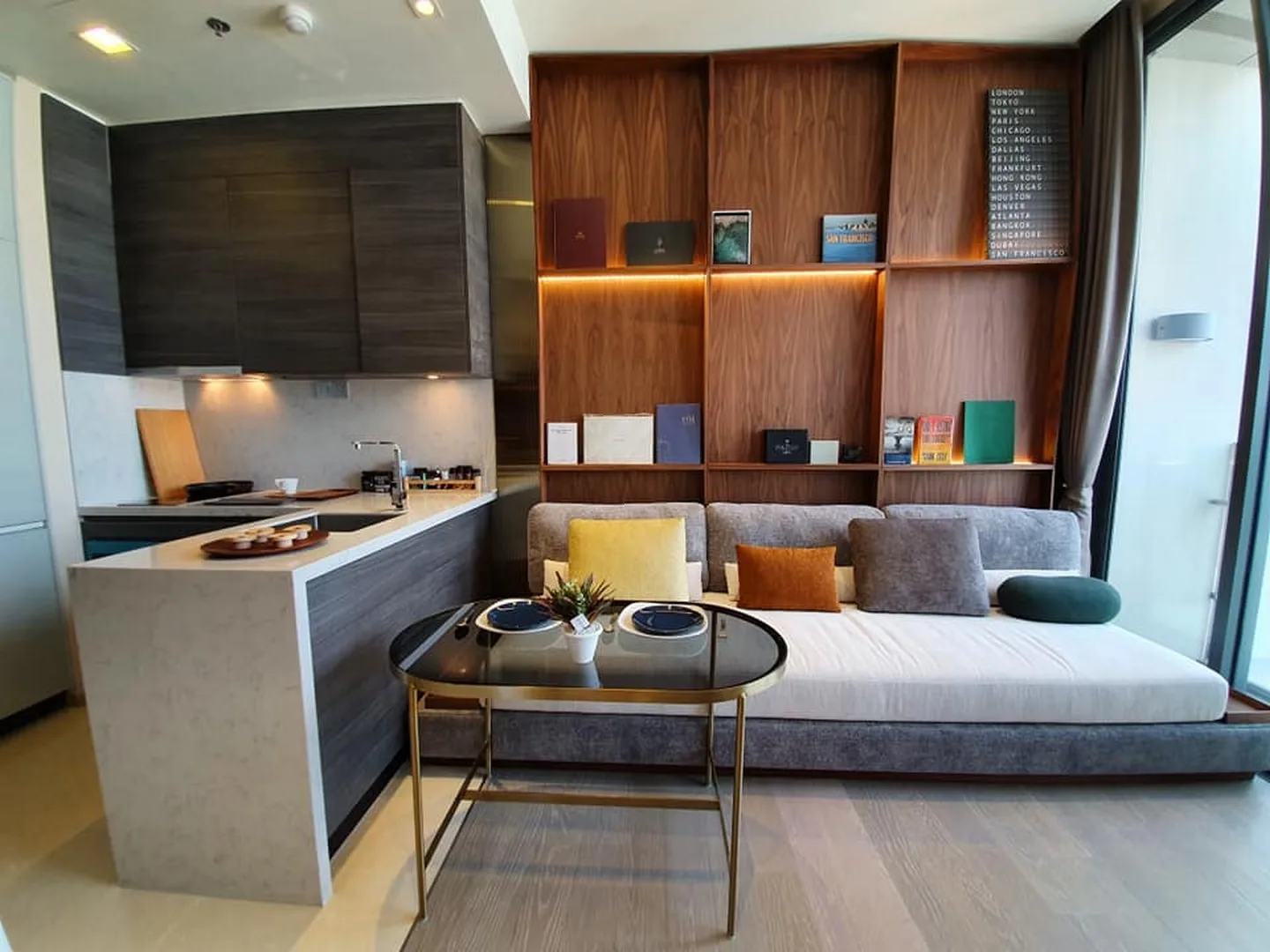 The Esse Asoke — photo 3