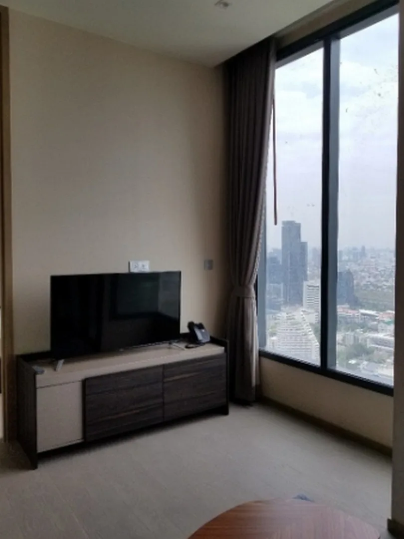 The Esse Asoke — photo 4