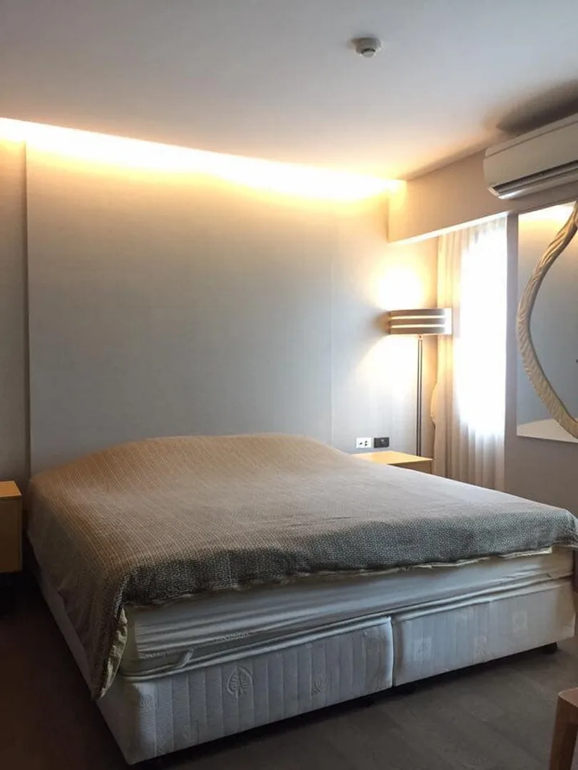 Tidy Thonglor — photo 3