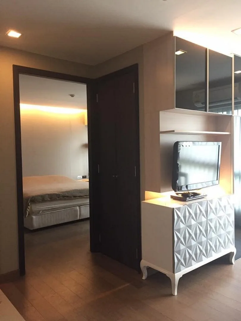 Tidy Thonglor — photo 4
