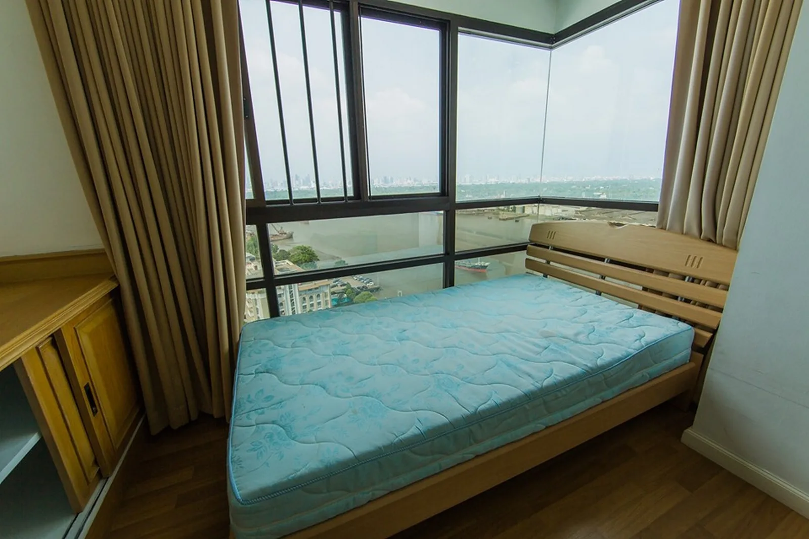 Lumpini Place Narathiwas - Chaopraya — photo 2