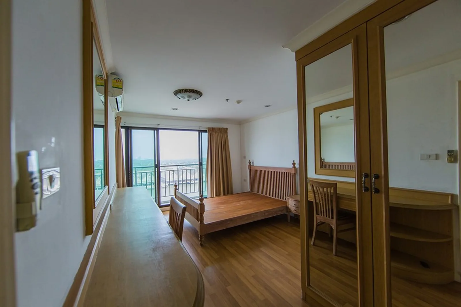 Lumpini Place Narathiwas - Chaopraya — photo 10