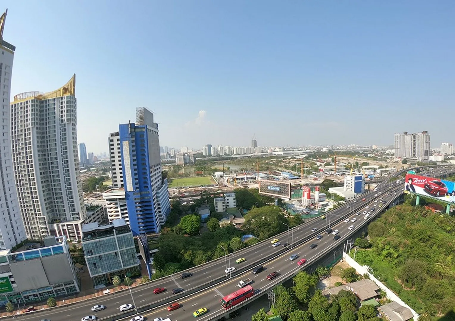 Lumpini Park Rama 9 - Ratchada — photo 11