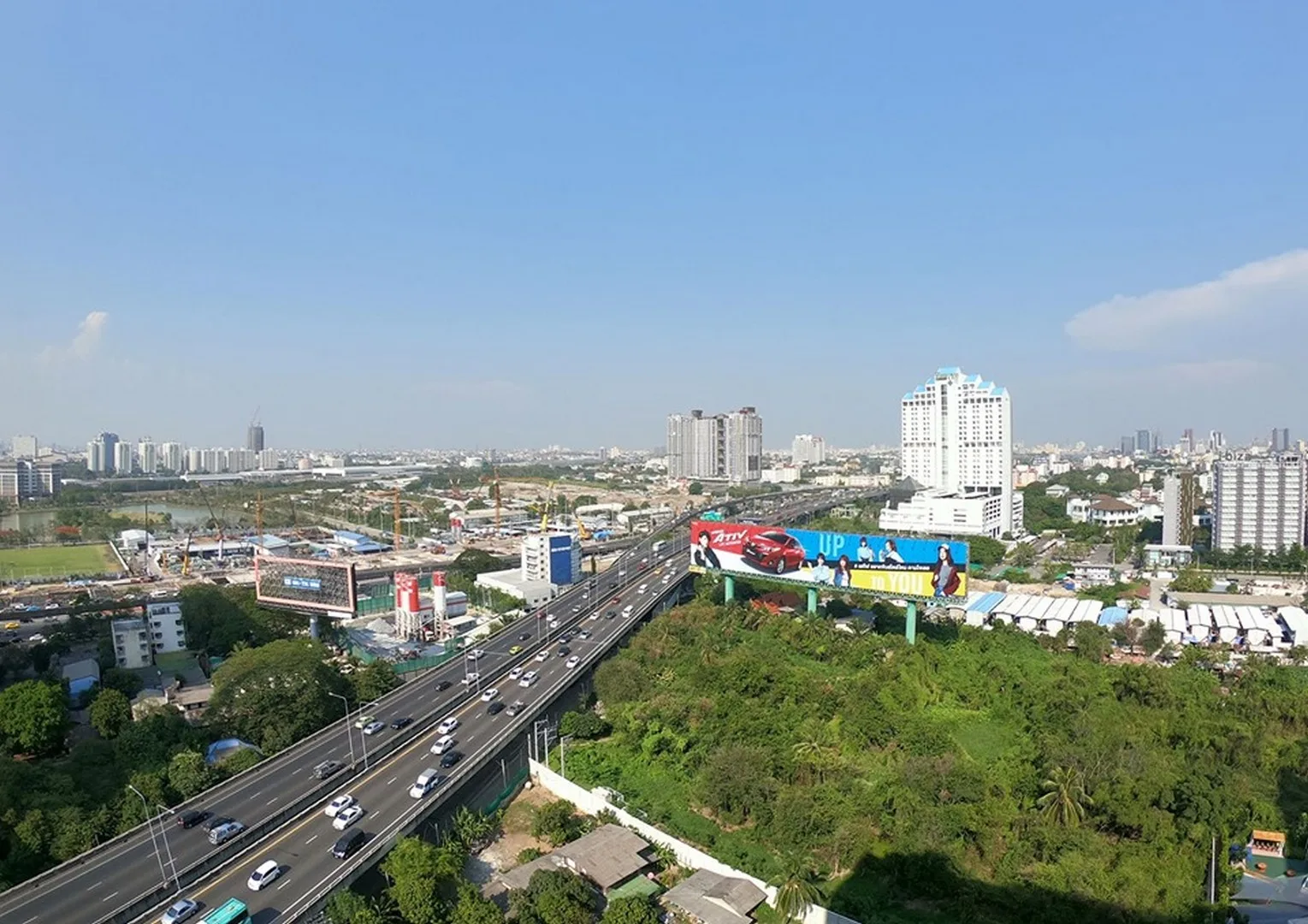 Lumpini Park Rama 9 - Ratchada — photo 9