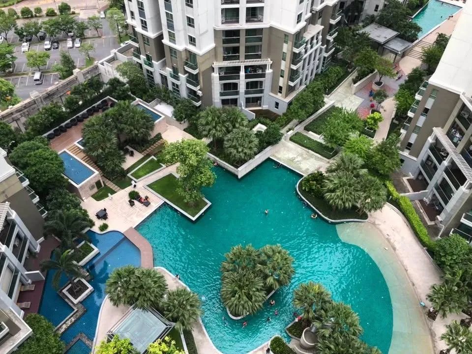 Belle Grand Rama 9 — photo 15