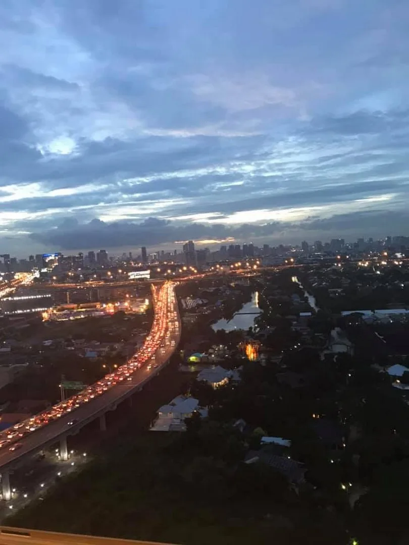 Ideo New Rama 9 — photo 17