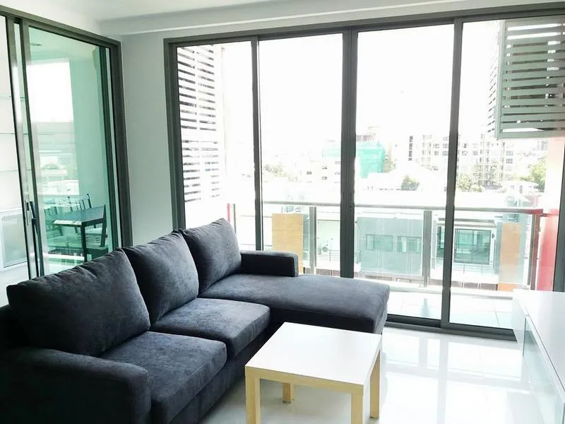 Click Condo Sukhumvit 65 — photo 1