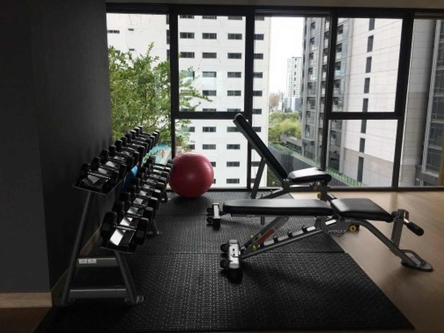Lumpini Suite Phetchaburi - Makkasan — photo 9