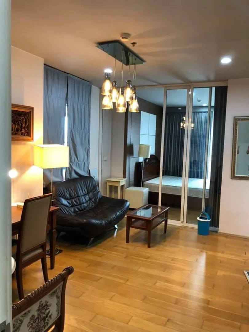 Hive Sathorn — photo 7