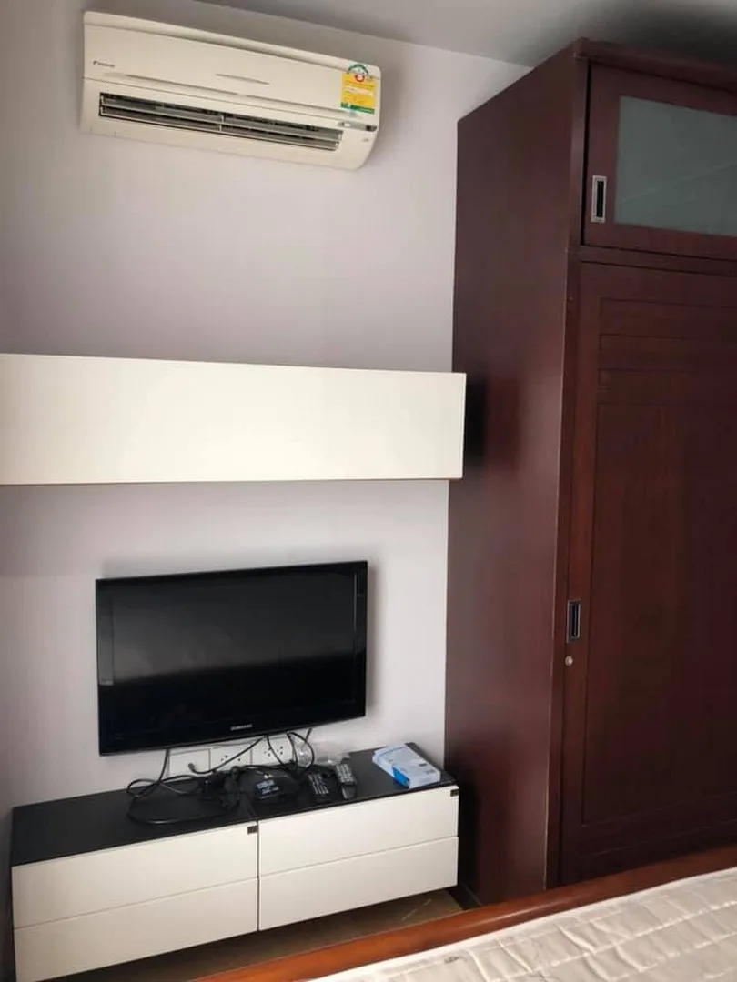 Hive Sathorn — photo 8