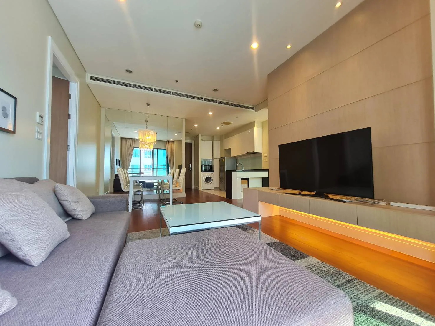 Bright Sukhumvit 24 — photo 11